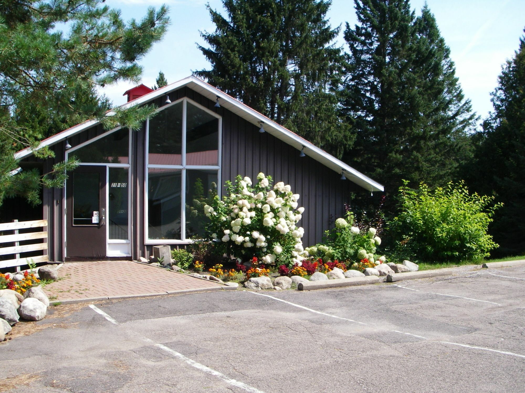 Auberge Mountain View Inn มงต์-ทร็องบล็องต์ ภายนอก รูปภาพ